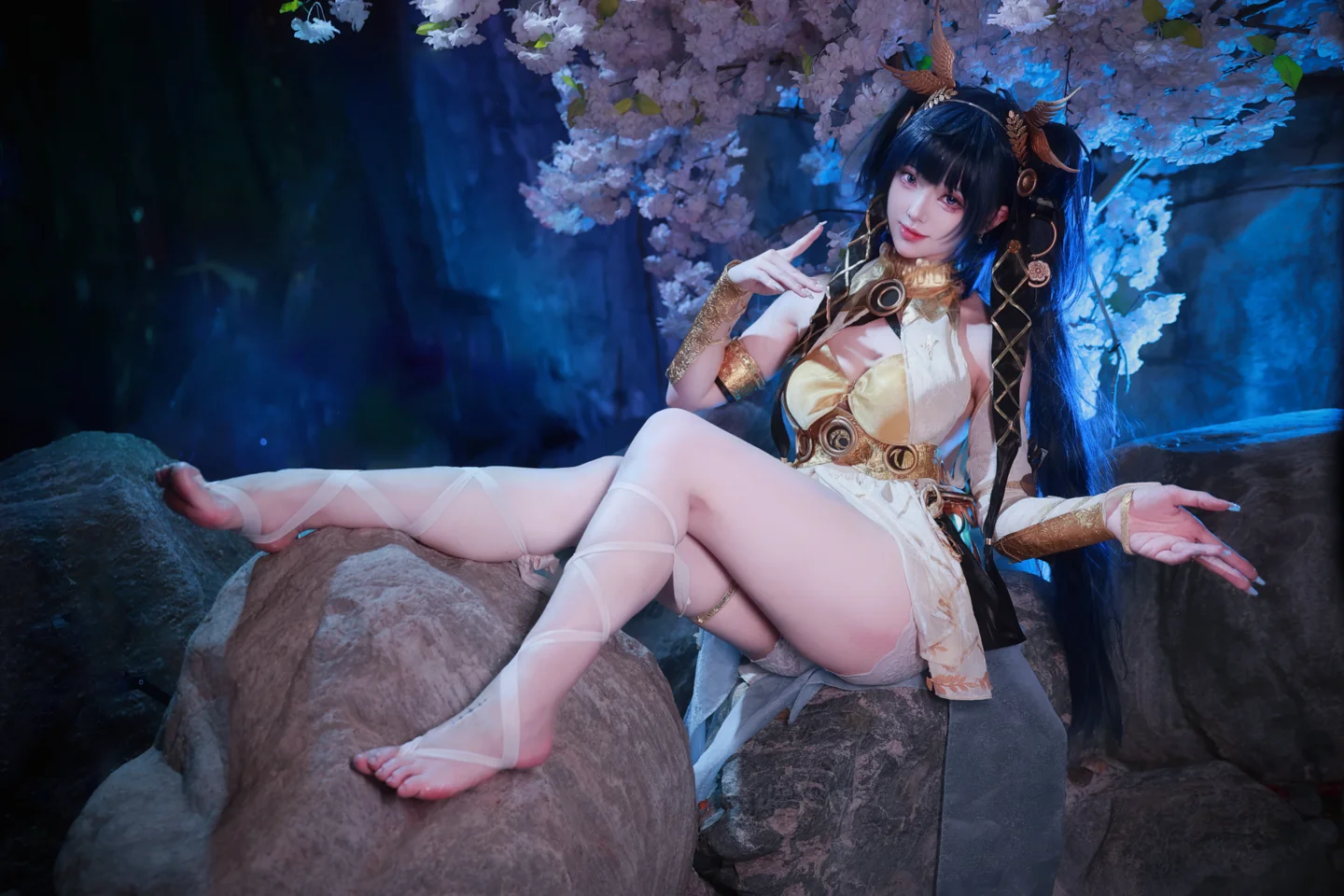 前野太太 - No.009 鸣潮·尤诺 [31P-485MB] tg@simisebaisi 【丝足阁】023.webp